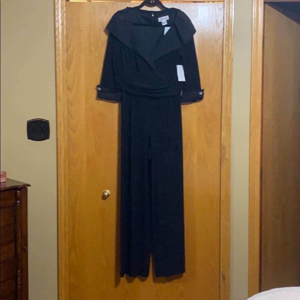 Black 3/4 sleeve jumpsuit